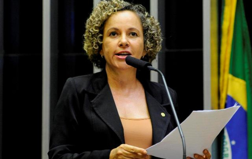 Deputada federal Josi Nunes
