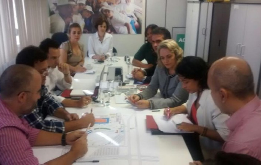 Na reunião foram definidos detalhes da feira