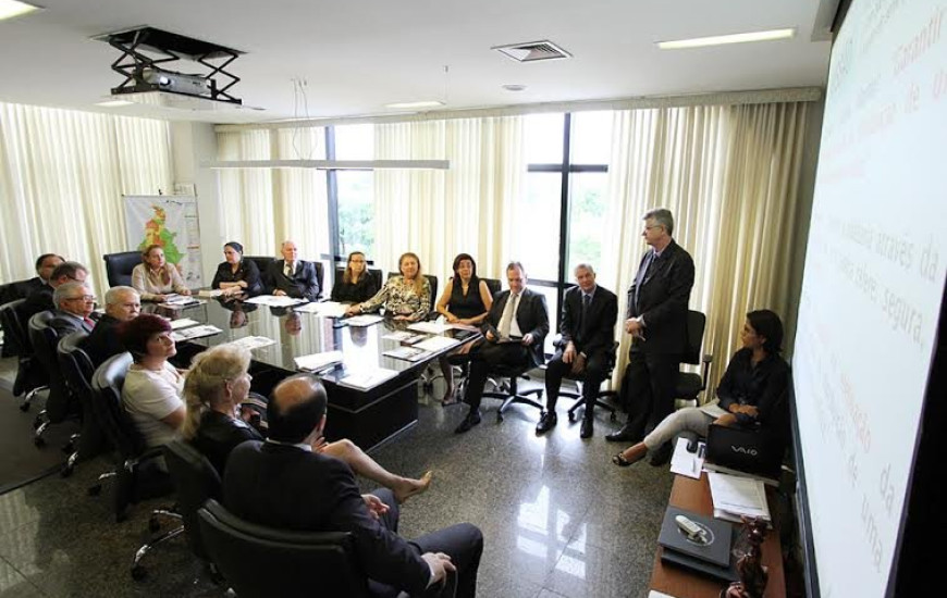 Desembargadores aprovam proposta