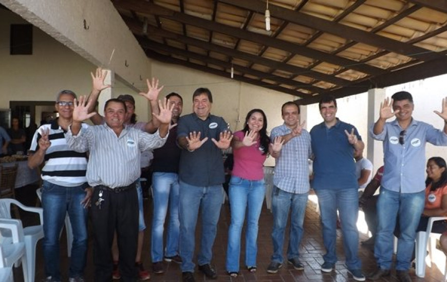 Encontro do PRB na casa de Ayres em Porto