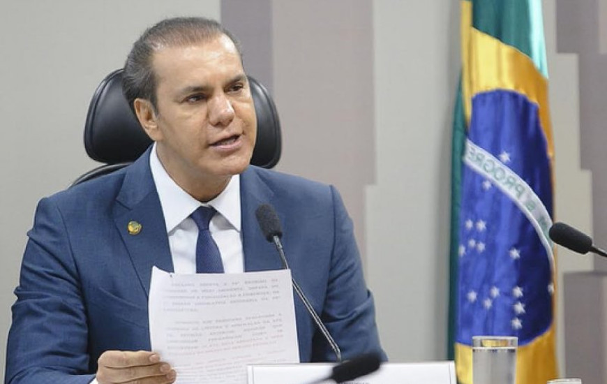 Senador Ataídes Oliveira