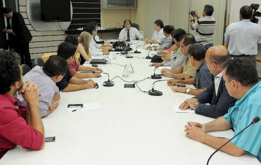 Governo aprova data-base