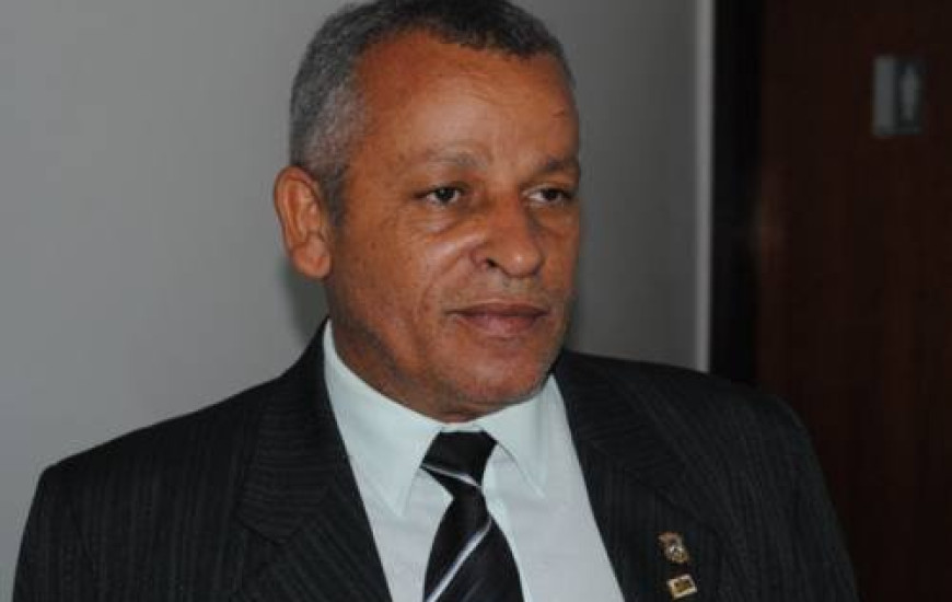 Deputado Iderval Silva