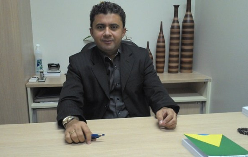 Elson Ribeiro tentar reestruturar a UVT