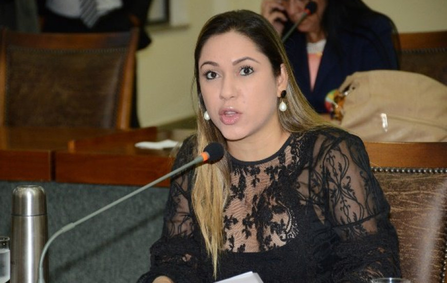Luana apresenta 36 requerimentos na Casa