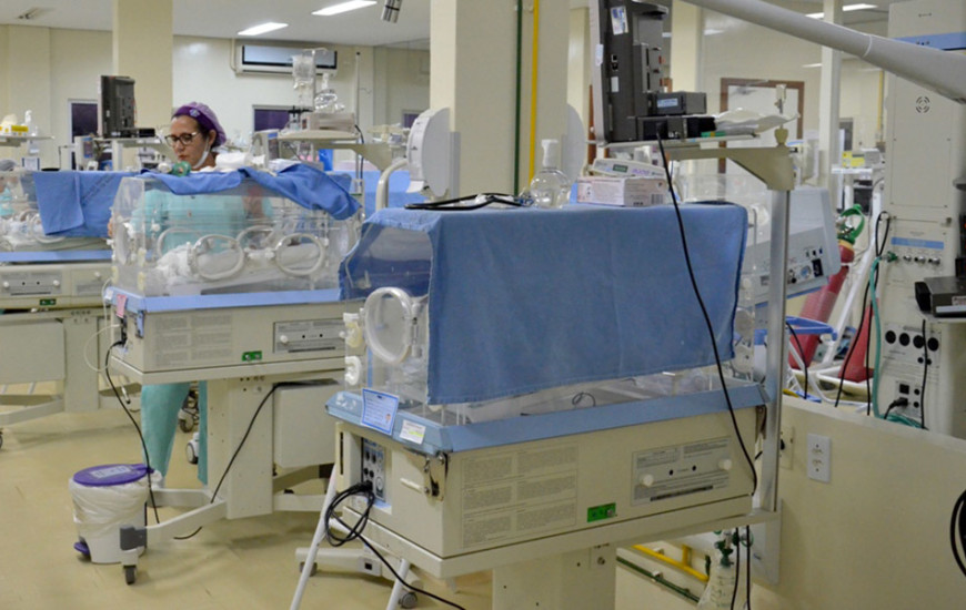 Hospital Dona Regina estaria sem alguns insumos