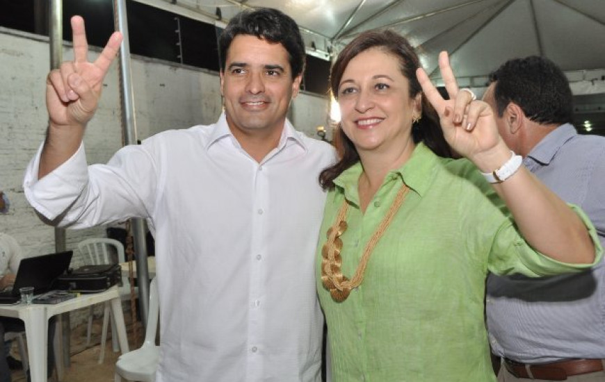 Kátia e Lelis lideram cenário sem Miranda