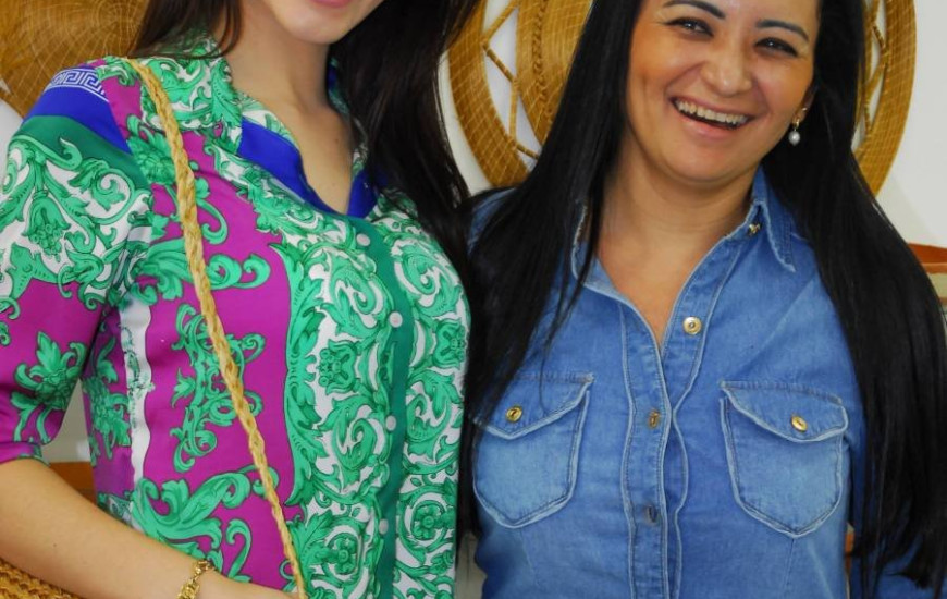 Miss Tocantins com a presidente da Adtur