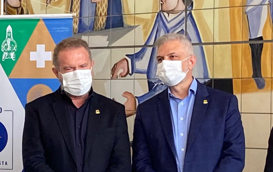 Quaresmin ao lado de Carlesse no Araguaia