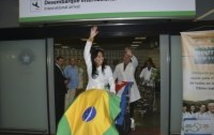 Médicos passam por avaliação