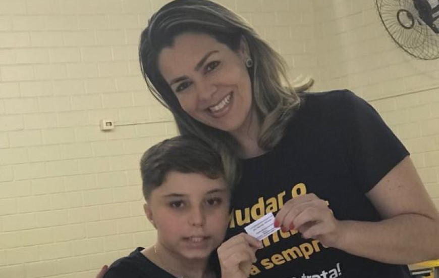 Cinthia Ribeiro votou em colégio da Capital