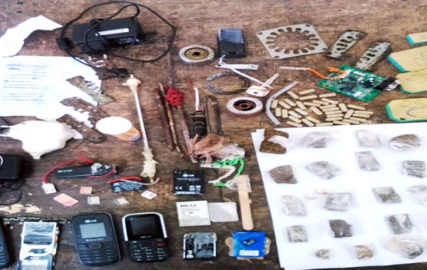 Armas encontradas em vistoria