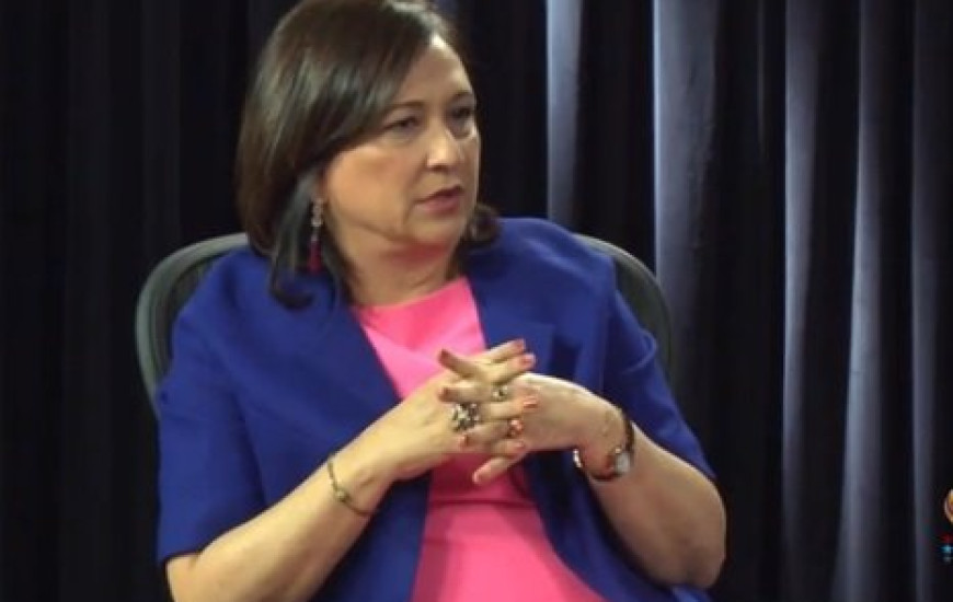 Senadora em entrevista