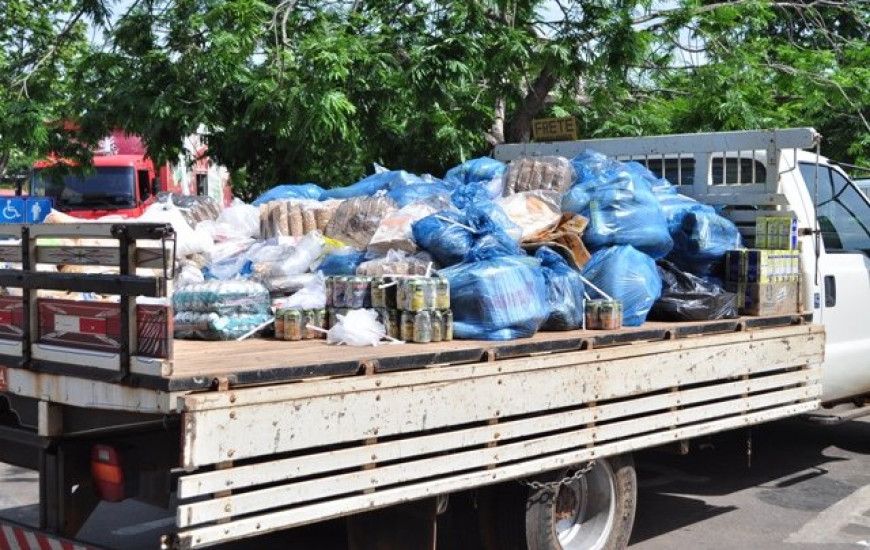 Vigilância Sanitária apreende produtos do Giraffas