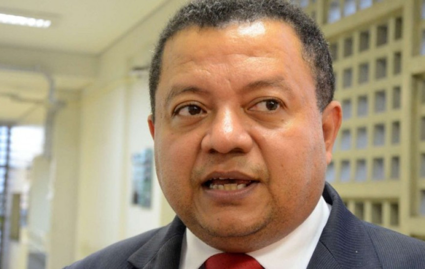 Márlon defende participação do PTB e PCdoB em sua base 