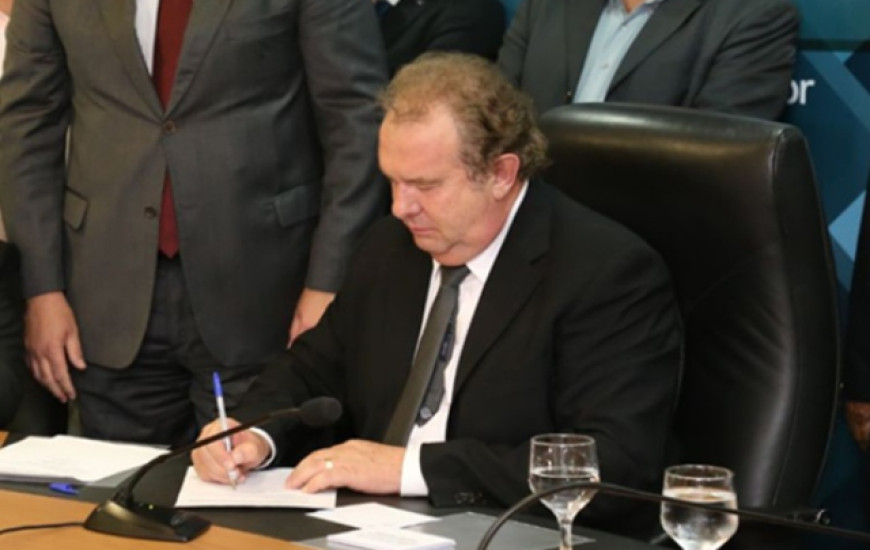 Governador interino Mauro Carlesse