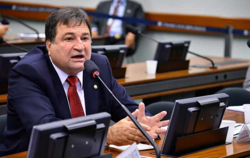 Deputado federal César Halum