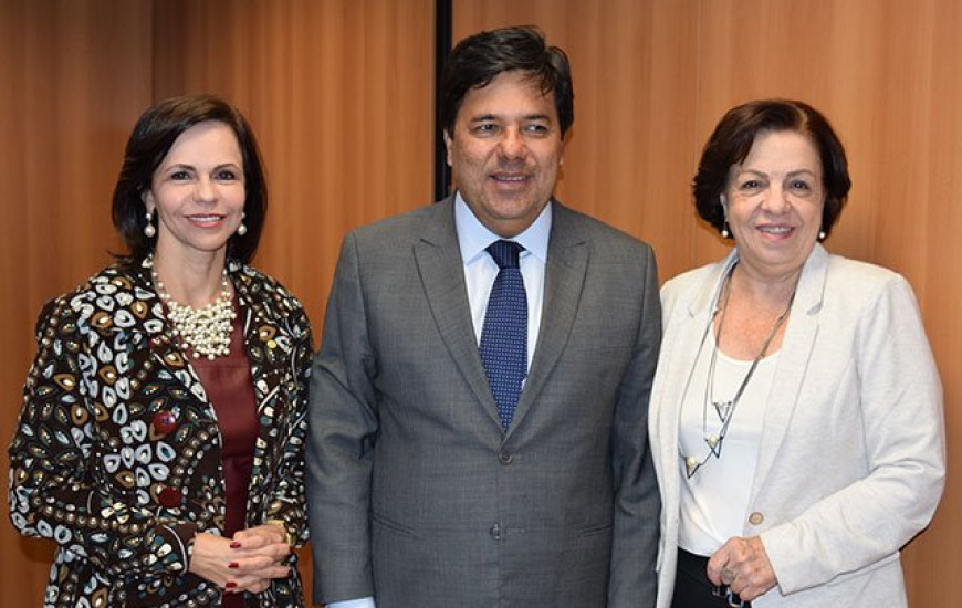 Deputada Dorinha cobra recursos no MEC