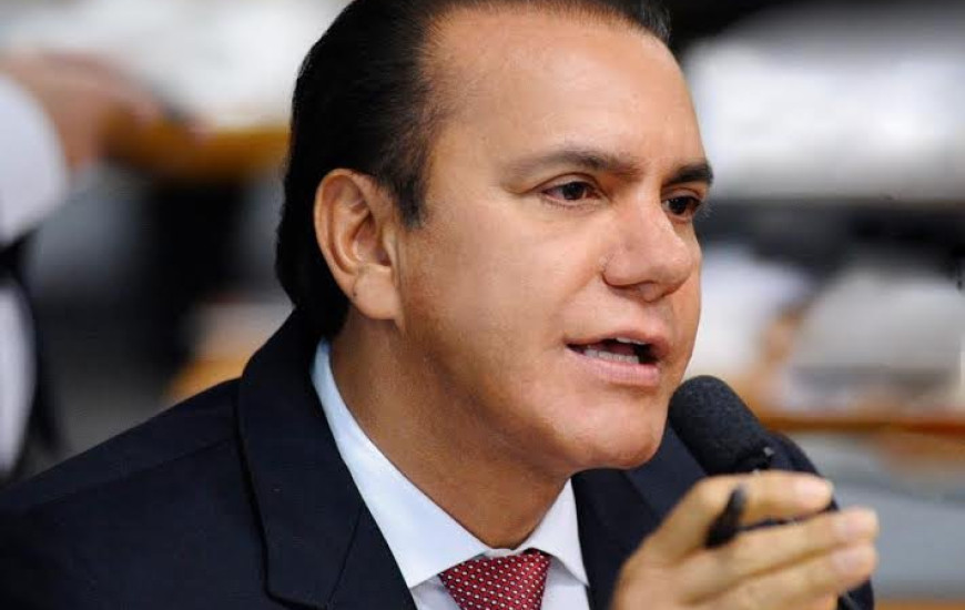 Senador Ataídes Oliveira