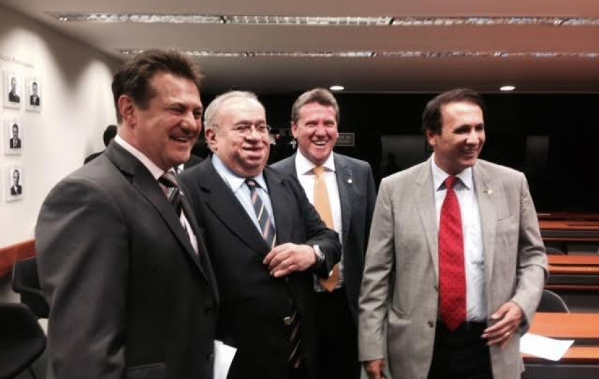 Gaguim com Giovani Cherinise e Heráclito Fortes