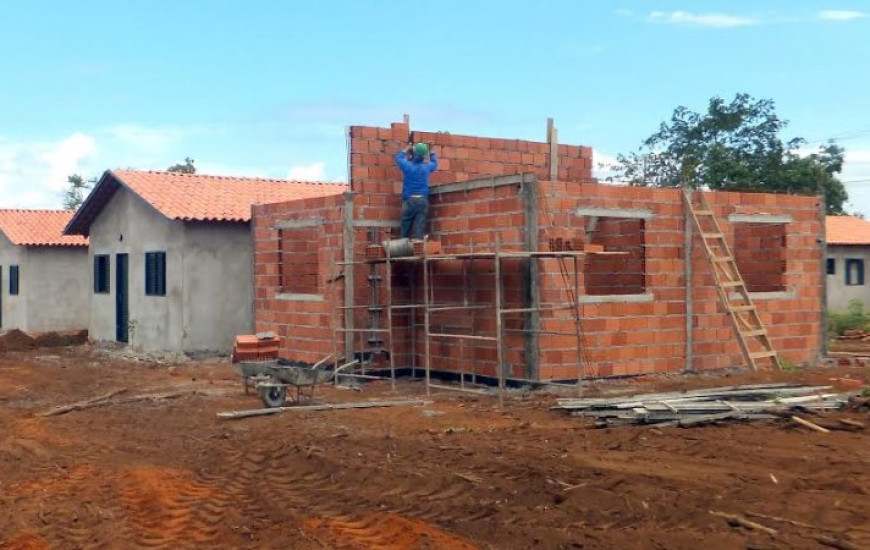 Obras devem ser concluídas em um ano