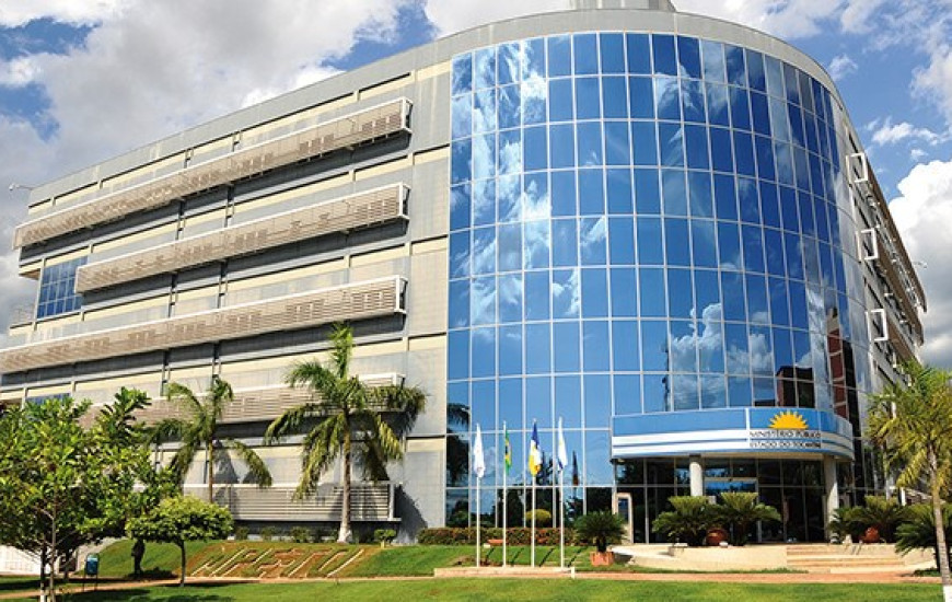 MPE requer condenação de prefeito