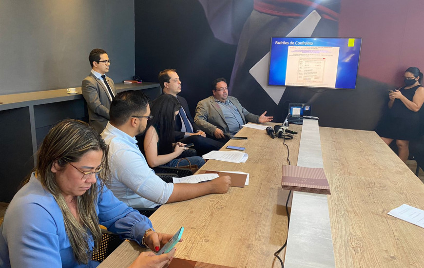 Coletiva apresentou áudio à imprensa