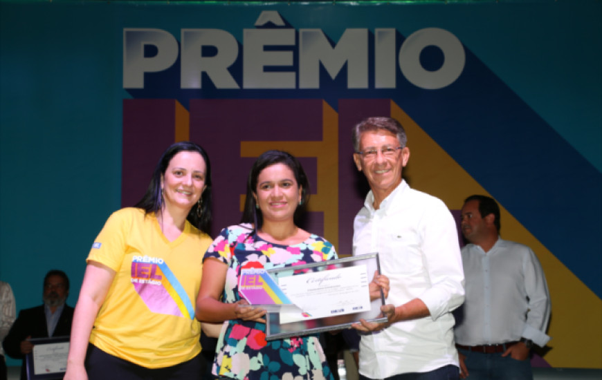 Vencedores recebem prêmio IEL nesta quinta