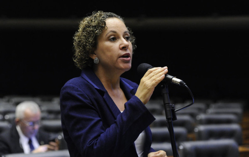 Josi mantém seu apoio a Vicentinho Alves