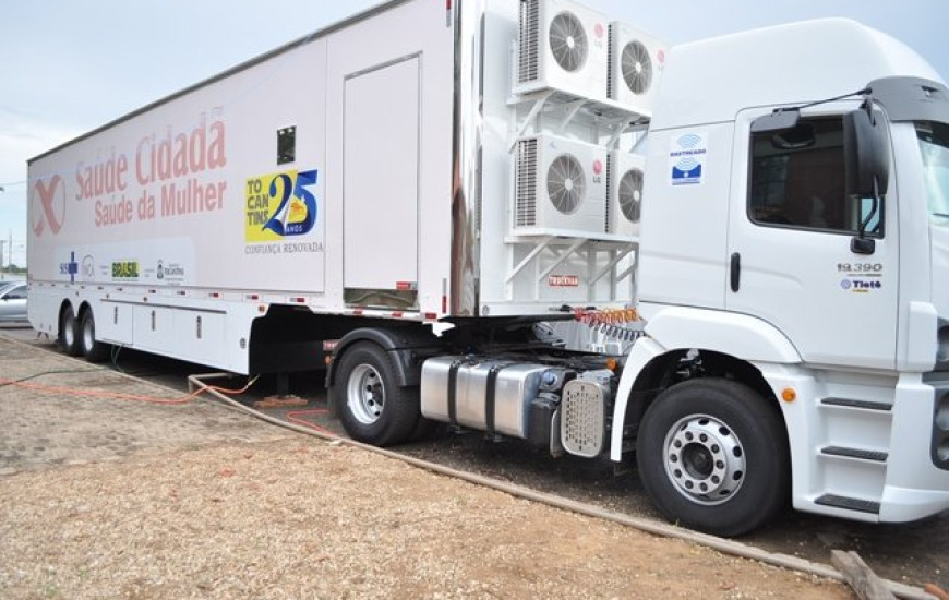 Carreta atenda na 307 Norte, em Palmas