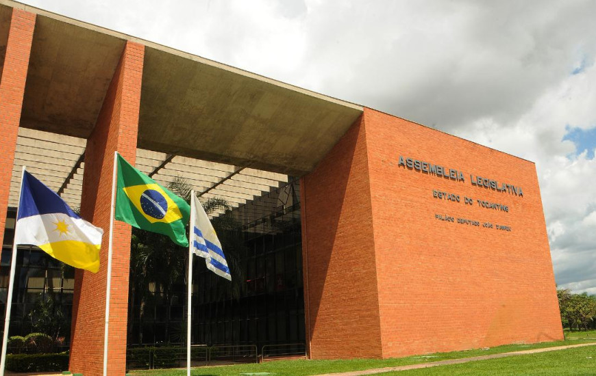 PEC aumenta o teto para R$30 mil mês para servidores públicos