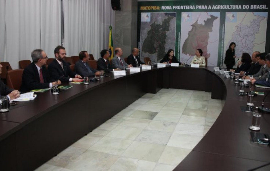 Ministra se reuniu com adidos agrícolas