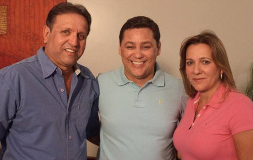 Ricardo Ribeirinha (ao meio)