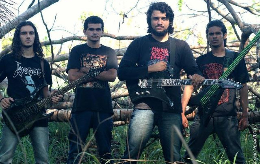Banda Escarnnia lança álbum neste fim de semana