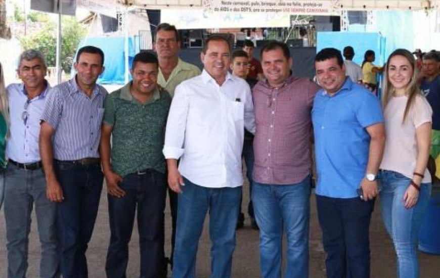 Vicentinho sendo recebido em Muricilândia