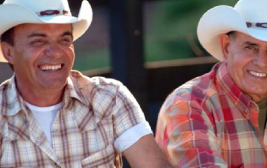 Gino e Geno fazem show em Colinas