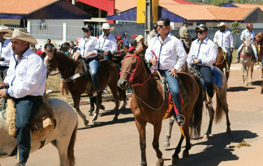 Deputado visita diversos municípios do estado
