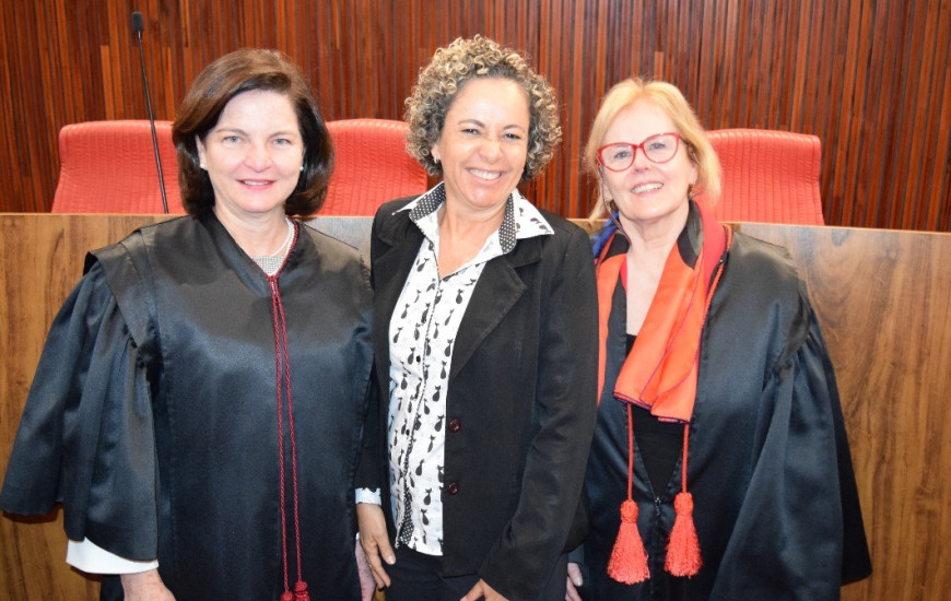 Josi Nunes com Raquel Dodge e Rosa Weber