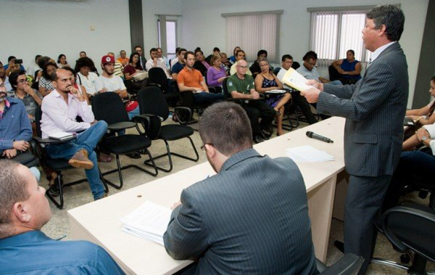 MPE discute área com movimentos sociais