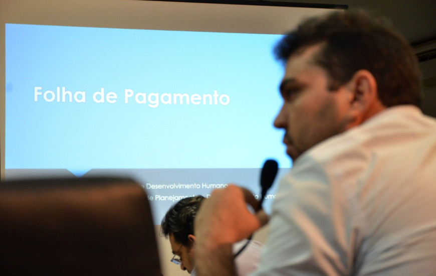 Servidores Públicos são pauta da última reunião temática