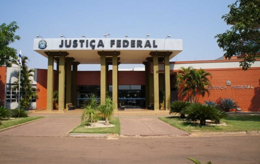 Trabalhos serão parcialmente paralisados