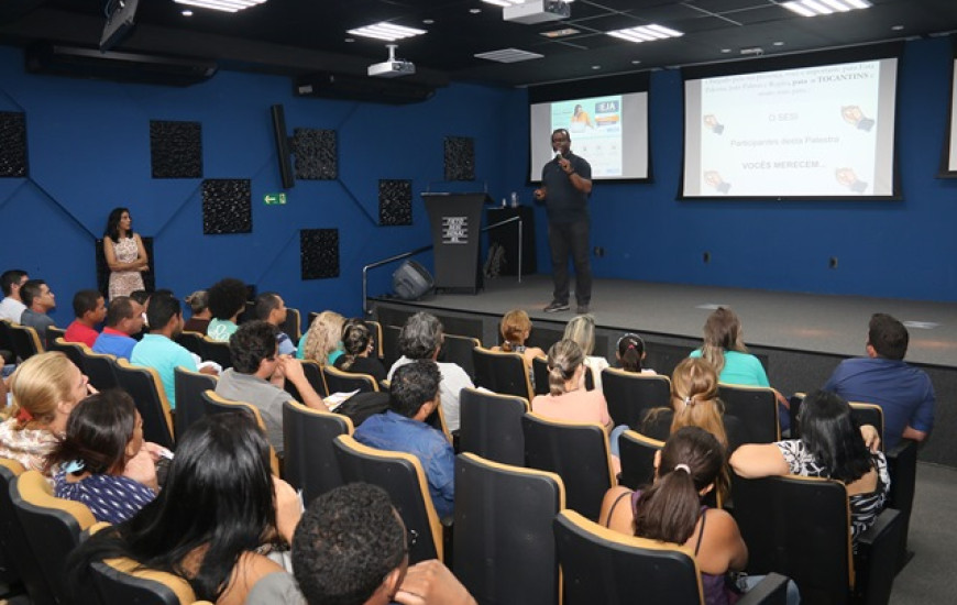 Alunos da nova modalidade de EJA foram recepcionados