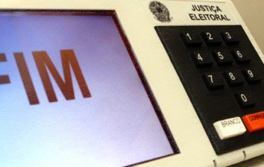 Comissão identifica o funcionamento das urnas