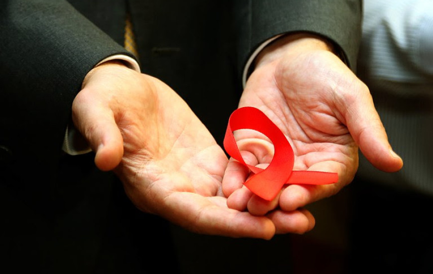 Indicação é para adultos e adolescentes a partir de 12 anos