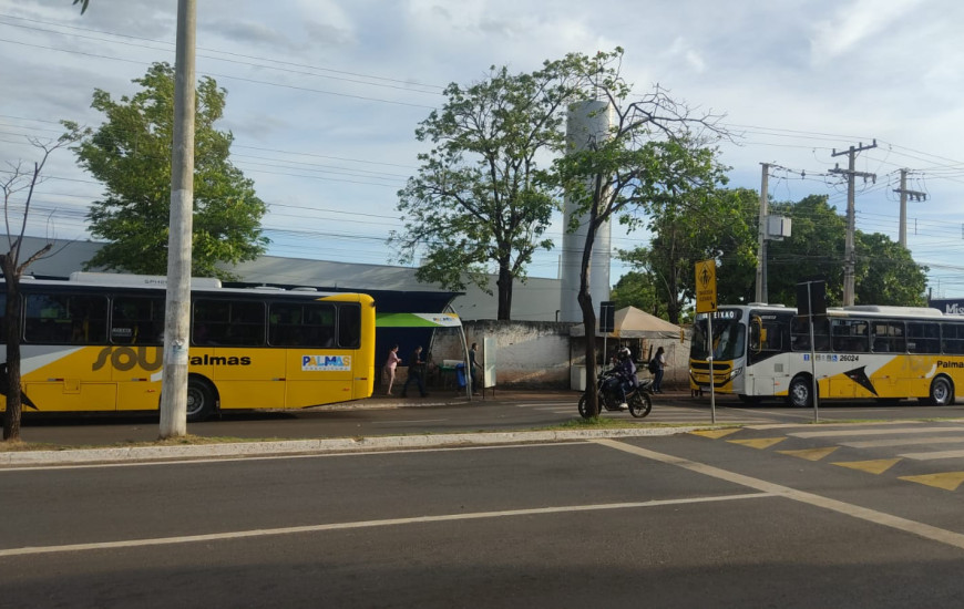 Ônibus vai sair da estação Xerente até a Feira do Aureny III