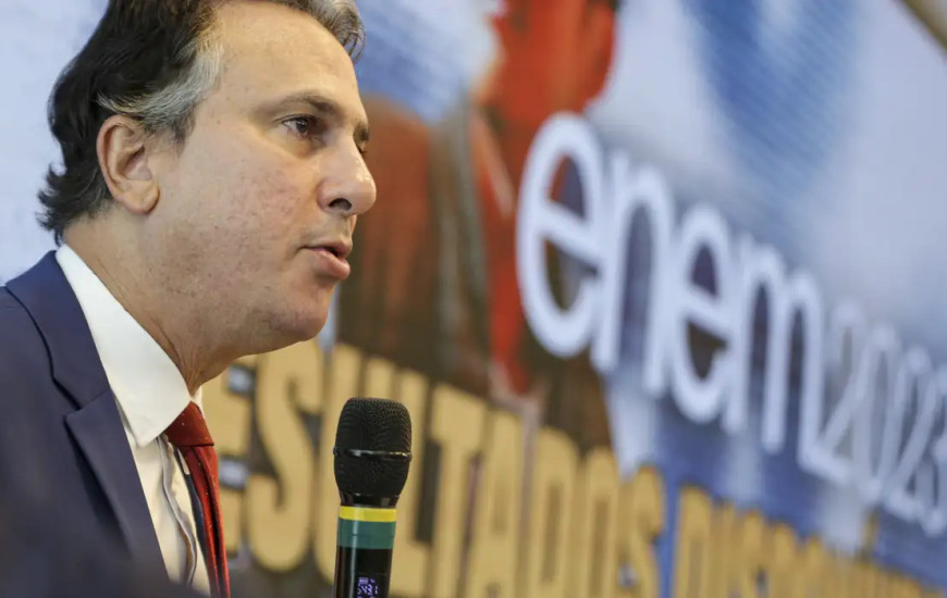 Anúncio foi feito pelo ministro da Educação, Camilo Santana