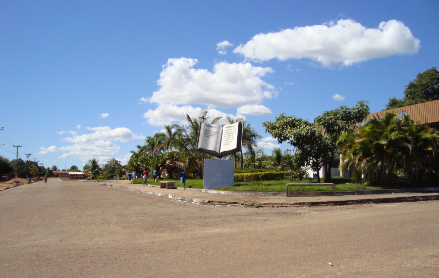 Lei reajustou o salário do prefeito e vice em 100%