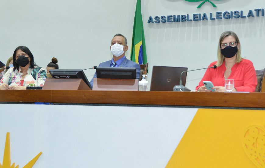 Os documentos foram encaminhados na sessão de terça-feira, 17.