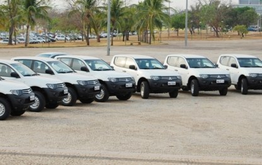 Caminhonetes serão entregues nesta quinta