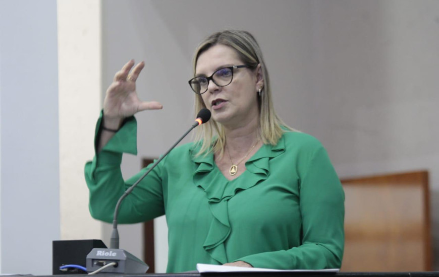 Deputada Claudia Lelis